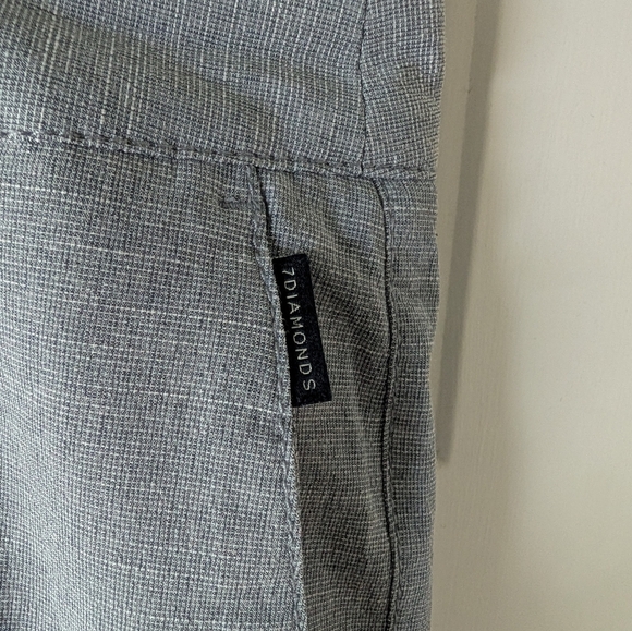 7 Diamonds Performance Charcoal Flat Front Shorts W36 - Picture 6 of 6